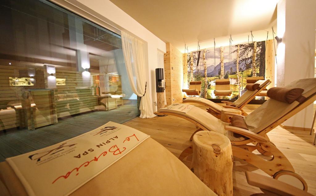 La Bercia Alpine Lodge & Spa ラ・ヴィッラ エクステリア 写真