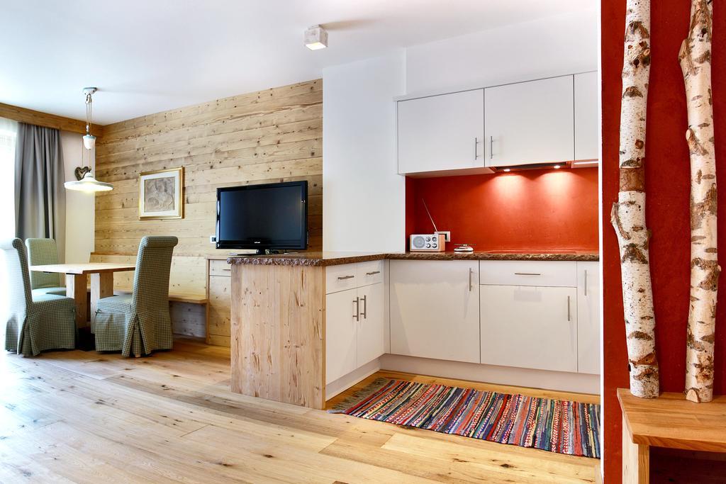La Bercia Alpine Lodge & Spa ラ・ヴィッラ エクステリア 写真