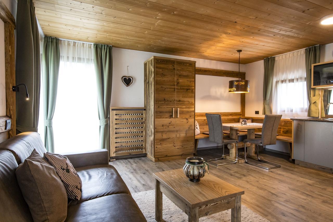La Bercia Alpine Lodge & Spa ラ・ヴィッラ エクステリア 写真